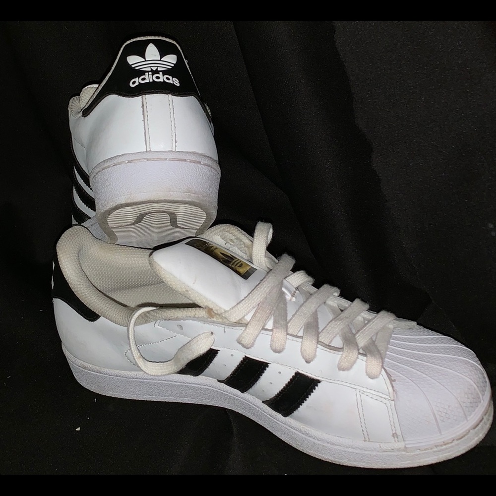 MENS SIZE 9 Adidas Good Condition